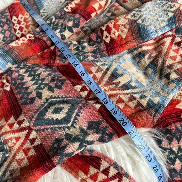 Pendleton Multicolor Patterned Robe - Picture 11 of 12
